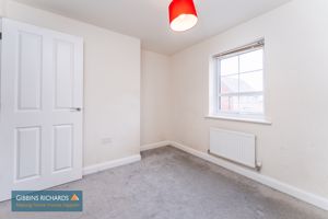 Bedroom- click for photo gallery